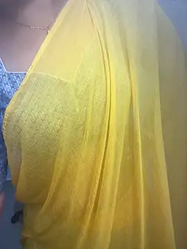 Snapshot of kannadatelugugirl chatting on December 23, 2024, 2:17 pm kannadatelugugirl online show from December 23, 2024, 2:17 pm