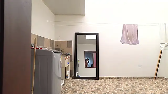 tatiana big ass boobs online show from November 22, 2025, 3:33 pm