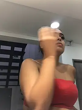 JuanaSimons online show from March 14, 2025, 10:05 pm