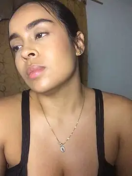 JuanaSimons online show from January 17, 2026, 12:48 am