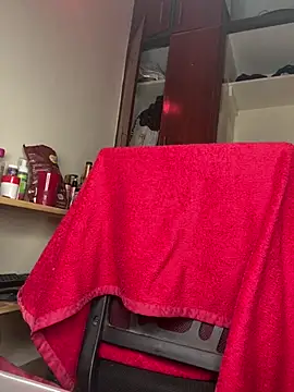 Candiey001 online show from February 18, 2026, 10:39 pm