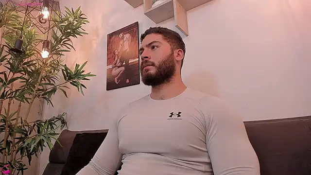 SebastianVilla  online show from November 26, 2025, 12:21 am