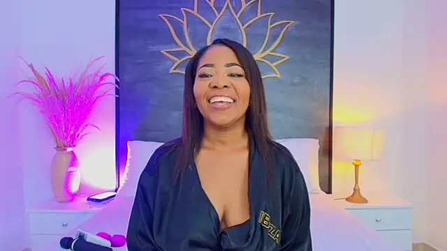 AlisonTravis online show from December 15, 2025, 7:31 pm