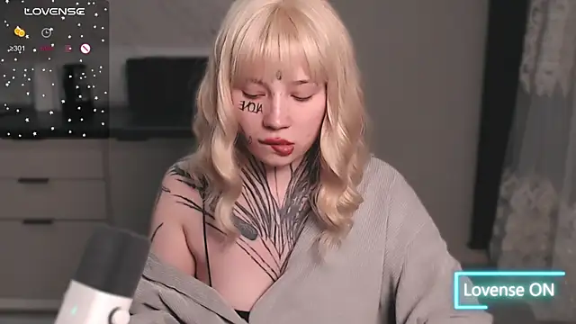 tradishka online show from March 23, 2025, 2:59 am