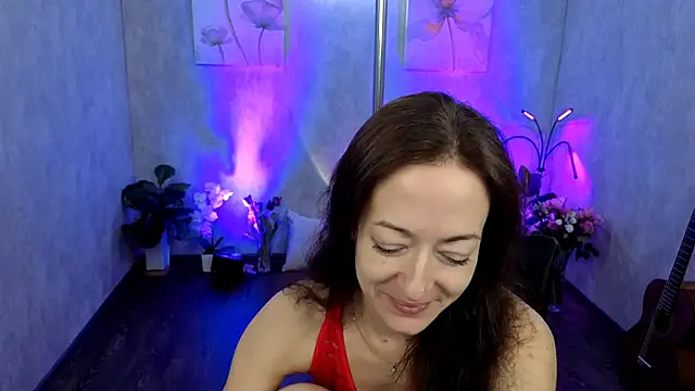 kimberlyray777 online show from March 10, 2025, 12:28 pm