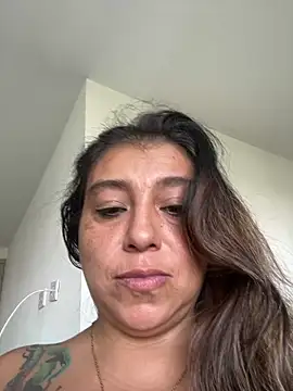 MrsFoucher online show from February 13, 2025, 12:43 pm