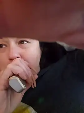 sweetkitty111 online show from February 15, 2025, 8:23 pm