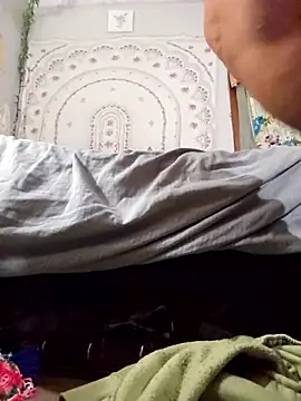 sweetkitty111 online show from October 10, 2025, 5:36 pm