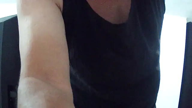 simpatico1000 online show from March 27, 2026, 1:36 am