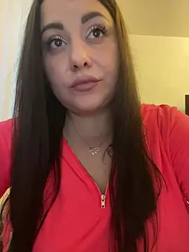 Snapshot of DaisyStreet chatting on June 27, 2026, 6:14 pm DaisyStreet online show from June 27, 2026, 6:14 pm
