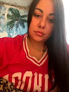 DaisyStreet online show from December 4, 2025, 12:26 pm