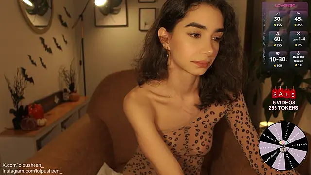 JulietteDee online show from October 13, 2025, 10:54 pm