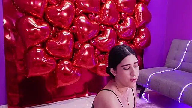 Antonella cutee online show from March 21, 2025, 4:49 am