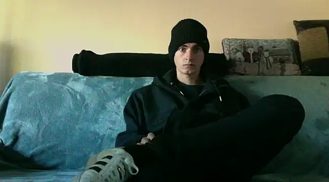 Snapshot of spicylaboi chatting on December 7, 2024, 3:58 pm spicylaboi online show from December 7, 2024, 3:58 pm