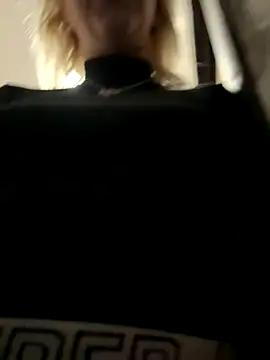 LikaCat online show from September 21, 2025, 1:33 am