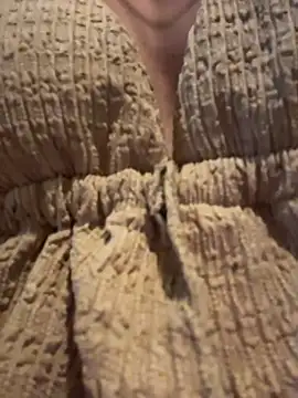 LikaCat online show from April 20, 2026, 2:14 am