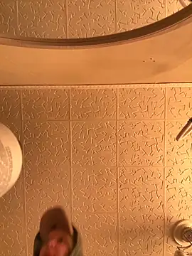 LikaCat online show from October 17, 2025, 3:21 am