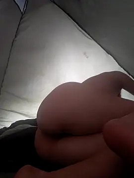 lucyy06 online show from March 29, 2026, 5:03 pm