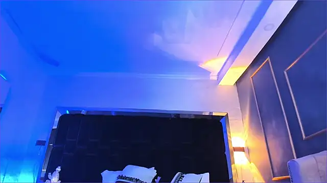 NikkySmiith online show from March 10, 2025, 7:07 pm