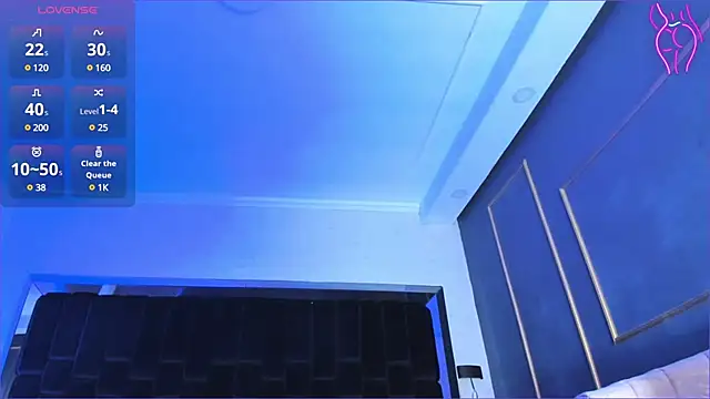 NikkySmiith online show from March 8, 2025, 1:17 am