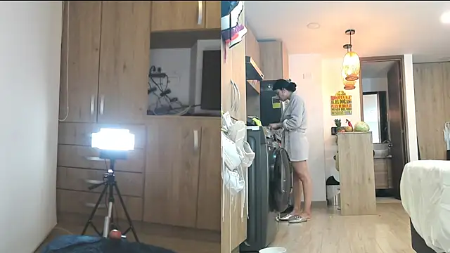 Alondra fetish online show from March 19, 2025, 4:36 am