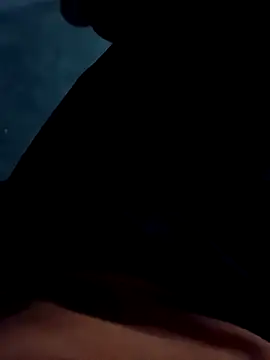 Alonesexyboy1 online show from February 5, 2025, 3:42 pm