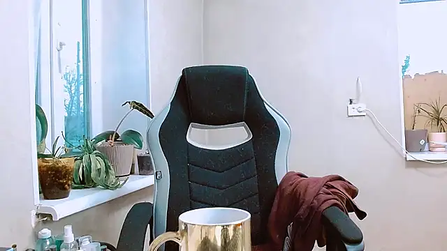 RosaJil online show from November 2, 2025, 2:55 pm