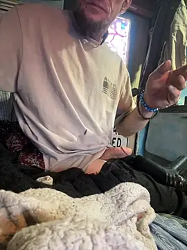 Snapshot of Followthepiper chatting on November 11, 2025, 11:42 pm Followthepiper online show from November 11, 2025, 11:42 pm