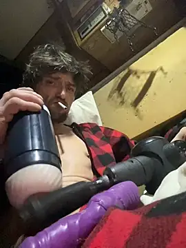 Snapshot of Followthepiper chatting on March 18, 2025, 12:06 pm Followthepiper online show from March 18, 2025, 12:06 pm