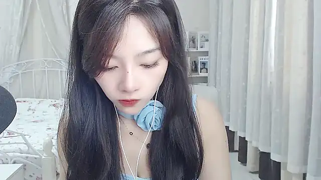 Snapshot of Jenny-Z chatting on June 8, 2026, 1:50 am Jenny-Z online show from June 8, 2026, 1:50 am