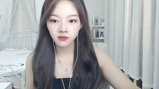 Snapshot of Jenny-Z chatting on June 25, 2026, 1:47 am Jenny-Z online show from June 25, 2026, 1:47 am