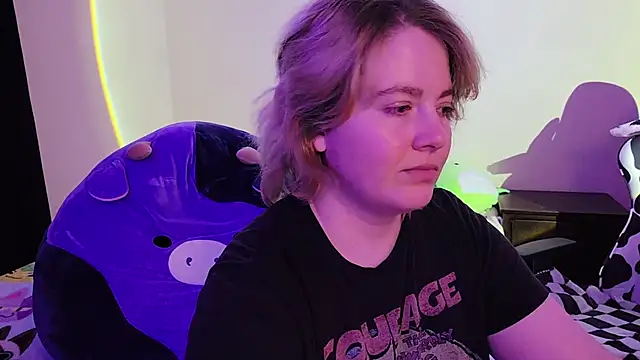 InternetFairy XO online show from January 19, 2025, 3:10 pm