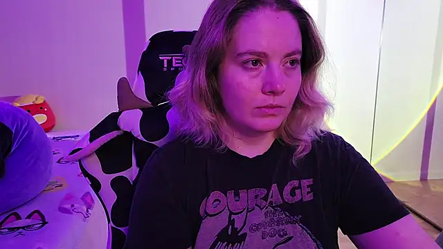 InternetFairy XO online show from October 19, 2025, 1:41 am