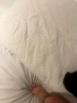 cagoulegrosse online show from November 23, 2025, 10:09 pm