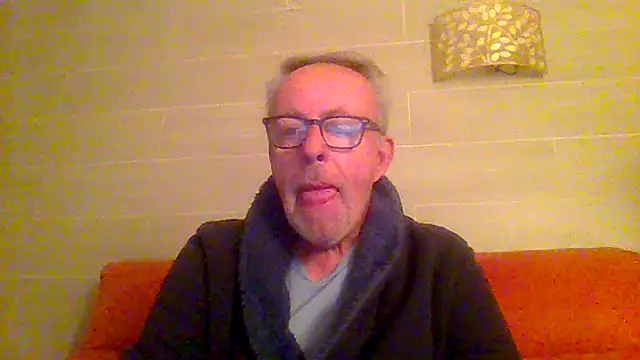 tuggy59 online show from February 20, 2026, 5:37 am