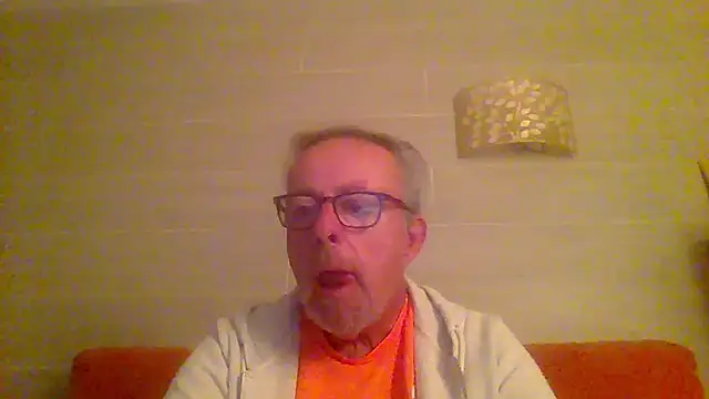 tuggy59 online show from March 18, 2026, 5:10 am