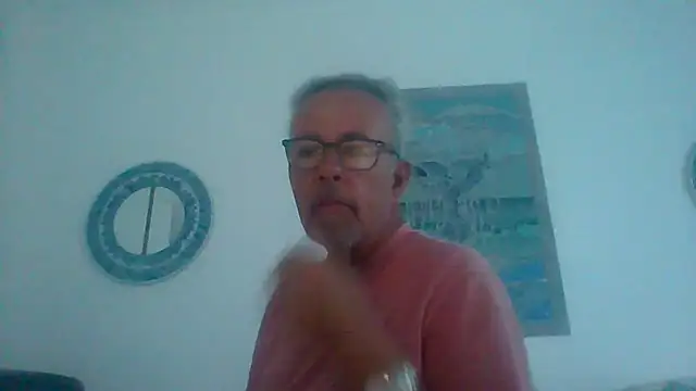 tuggy59 online show from September 26, 2025, 4:52 am