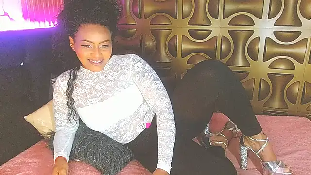 Snapshot of black_ambar chatting on June 30, 2026, 2:44 am black ambar online show from June 30, 2026, 2:44 am