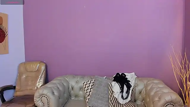 taylor bennet online show from October 13, 2025, 12:18 pm