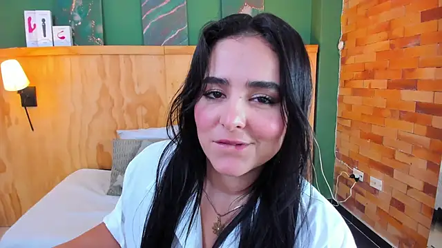 taylor bennet online show from March 18, 2025, 3:22 pm