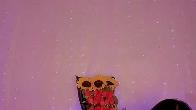 lili taylor online show from January 10, 2025, 3:48 pm