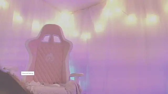 lili taylor online show from October 15, 2025, 8:17 pm