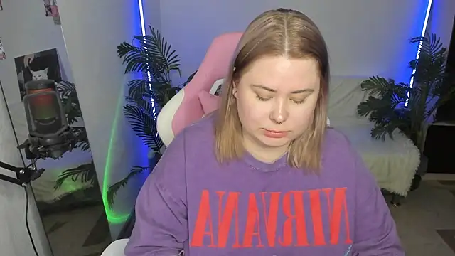 Akemi BBW online show from March 5, 2025, 9:15 pm