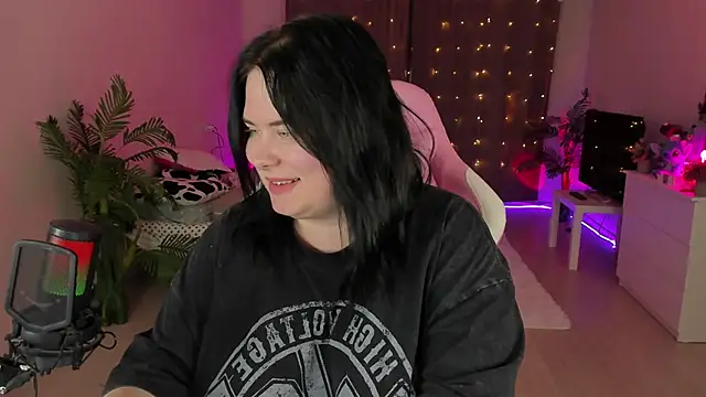 Akemi BBW online show from September 8, 2025, 4:39 pm