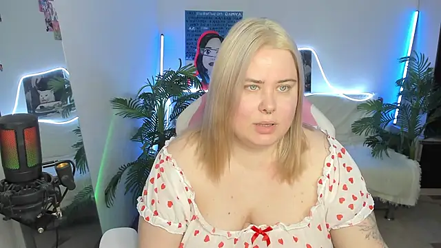 Akemi BBW online show from March 21, 2025, 6:07 pm