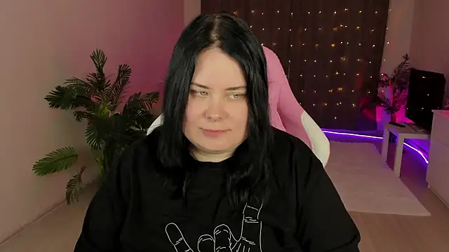 Akemi BBW online show from September 30, 2025, 5:19 pm