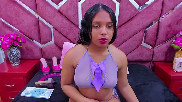 AnalNaugthy online show from December 4, 2025, 12:04 pm