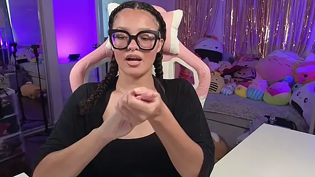 princessamberxo online show from July 9, 2026, 2:45 am
