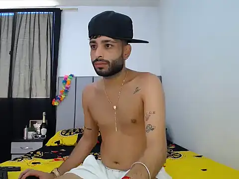 Snapshot of Evilboy555 chatting on November 22, 2025, 3:00 pm Evilboy555 online show from November 22, 2025, 3:00 pm