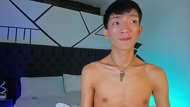 DereckCooperr online show from March 21, 2025, 1:02 am